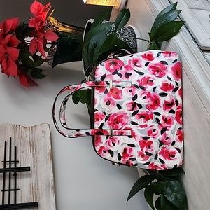Kate Spade purse, excellent condition, minor stains inside.